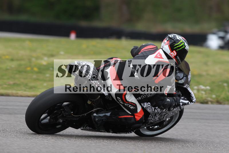Archiv-2022/13 25.04.2022 Plüss Moto Sport ADR/Freies Fahren/89